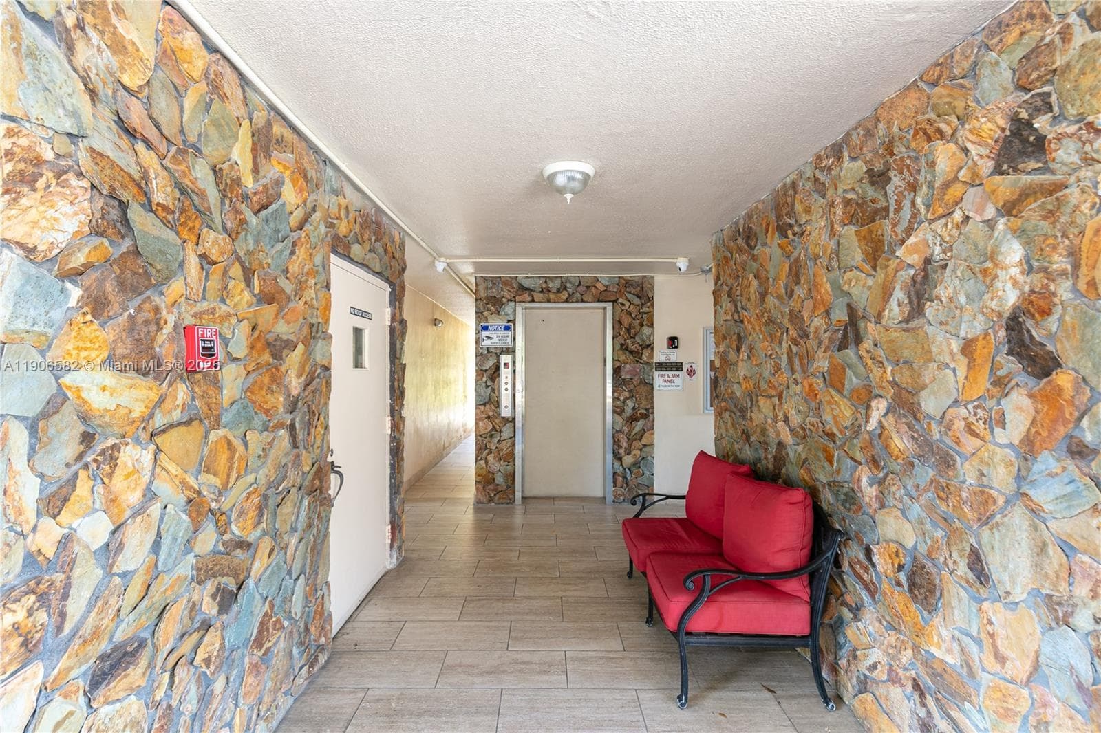 MEADOWBROOK · #107 in Hallandale Beach - Photo 28