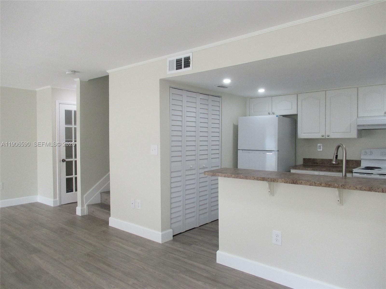 Gables Point III Condo · #12 in Miami - Photo 7