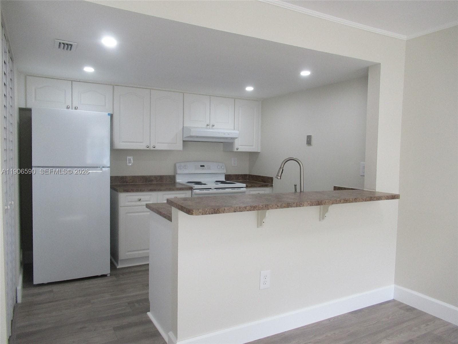 Gables Point III Condo · #12 in Miami - Photo 5