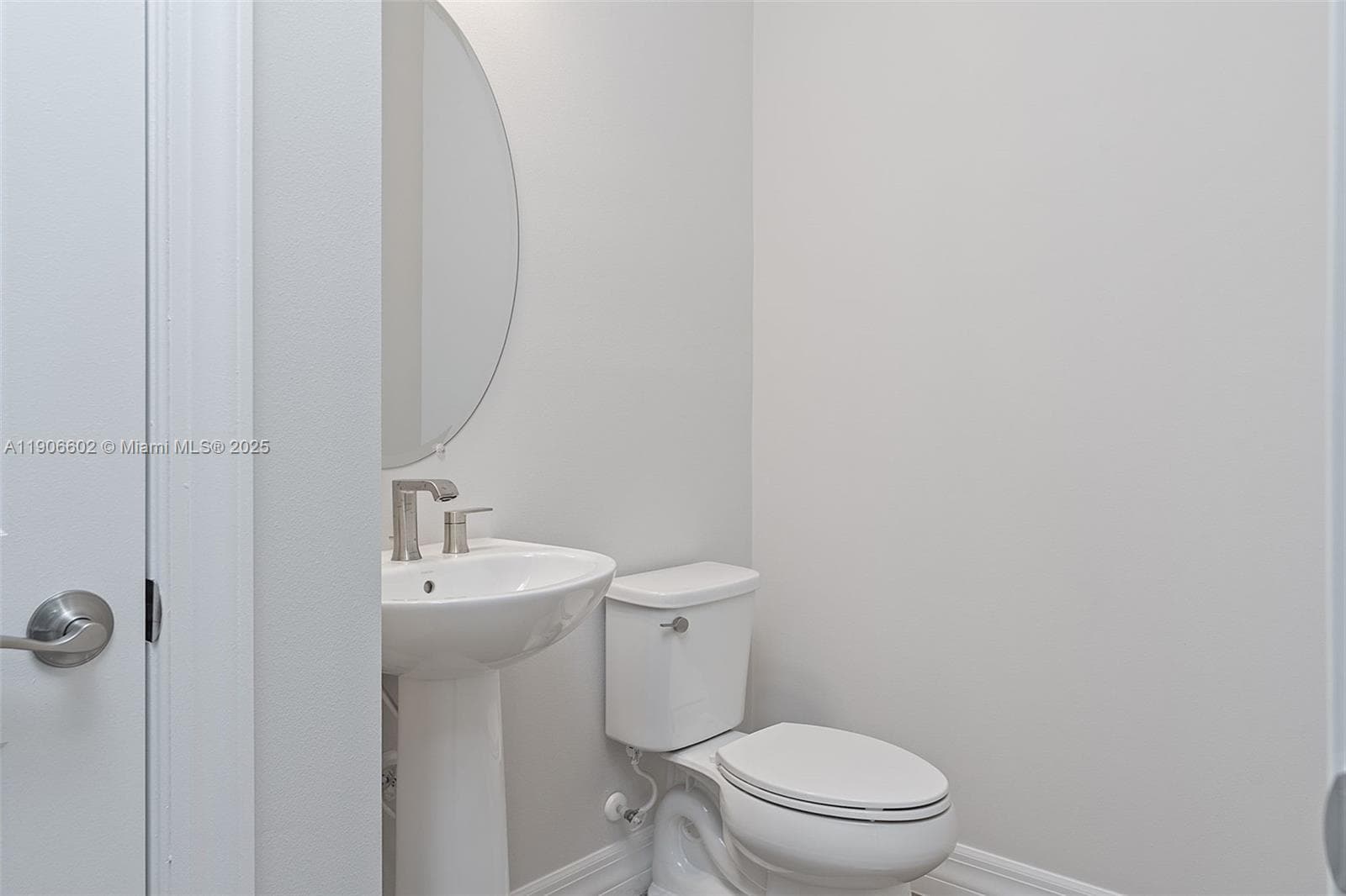 4443 Providence Way photo 17