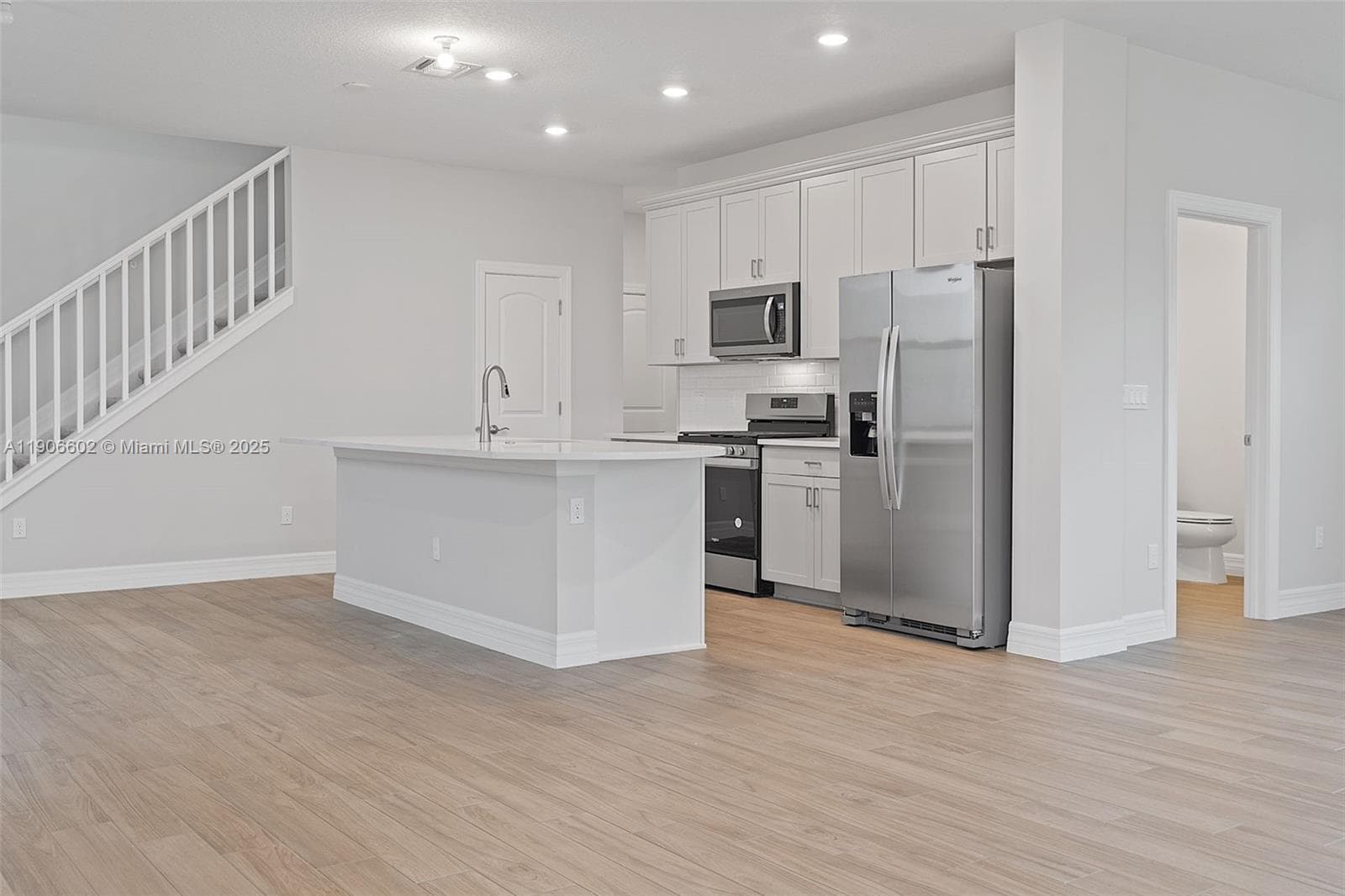 4443 Providence Way photo 10
