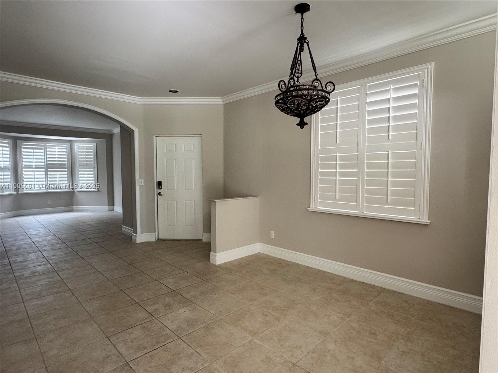 11216 NW 46th Dr photo 2