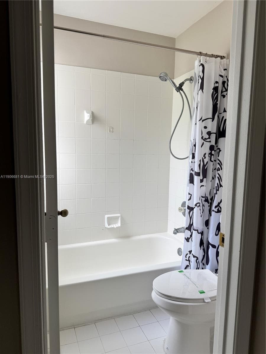 11216 NW 46th Dr photo 14