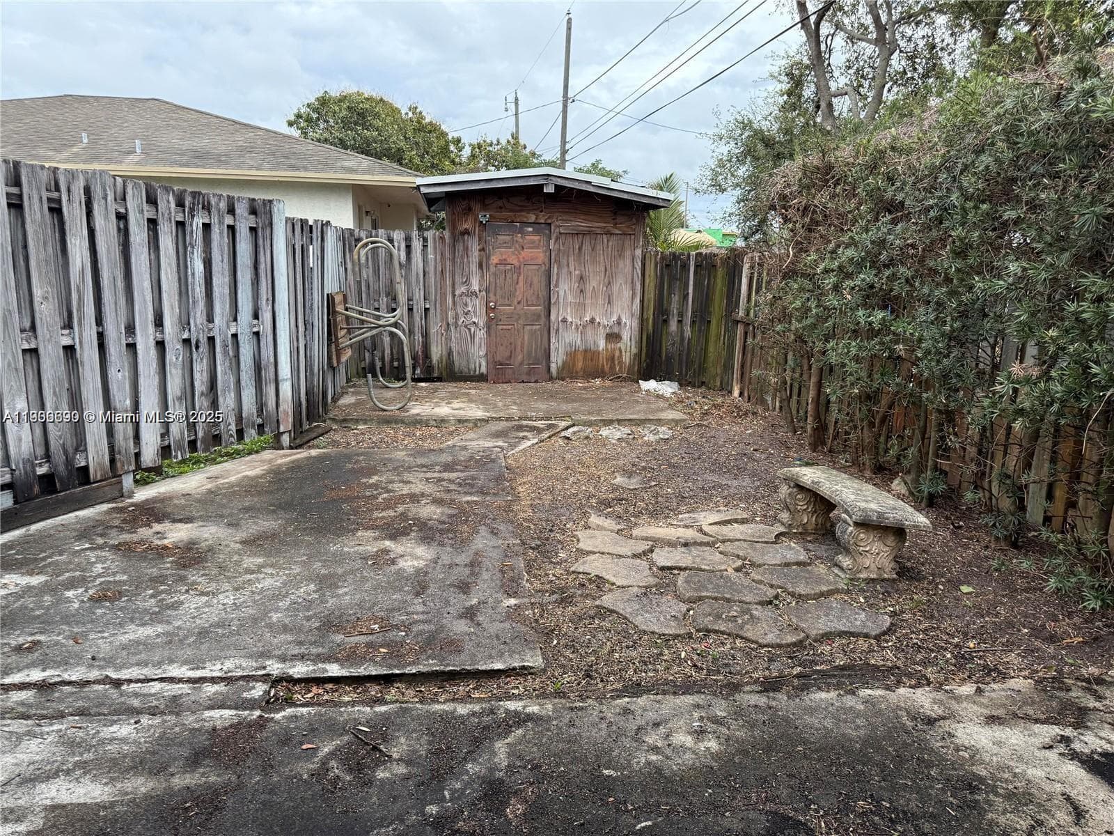 5360 Fletcher St photo 26