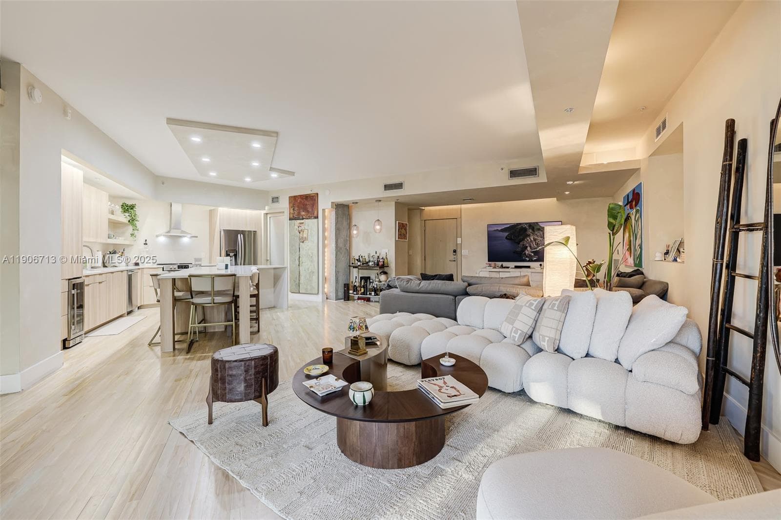 The Meridian Condo · #307 in Miami Beach - Photo 6