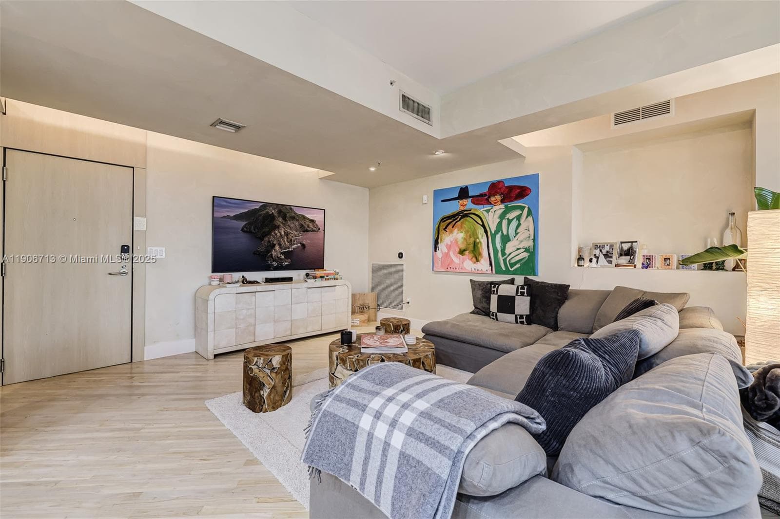 The Meridian Condo · #307 in Miami Beach - Photo 3