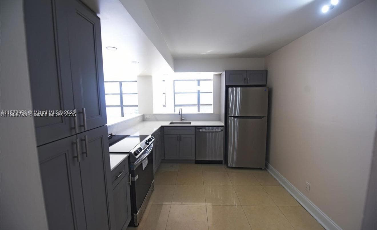 200 Leslie Drive · #1124 in Hallandale Beach - Photo 7