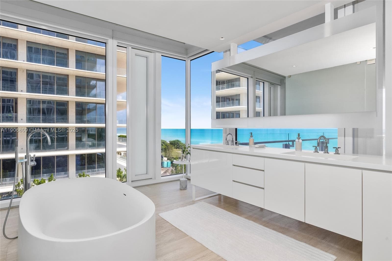 The Surf Club Four Seasons · #N421 in Surfside - Photo 24