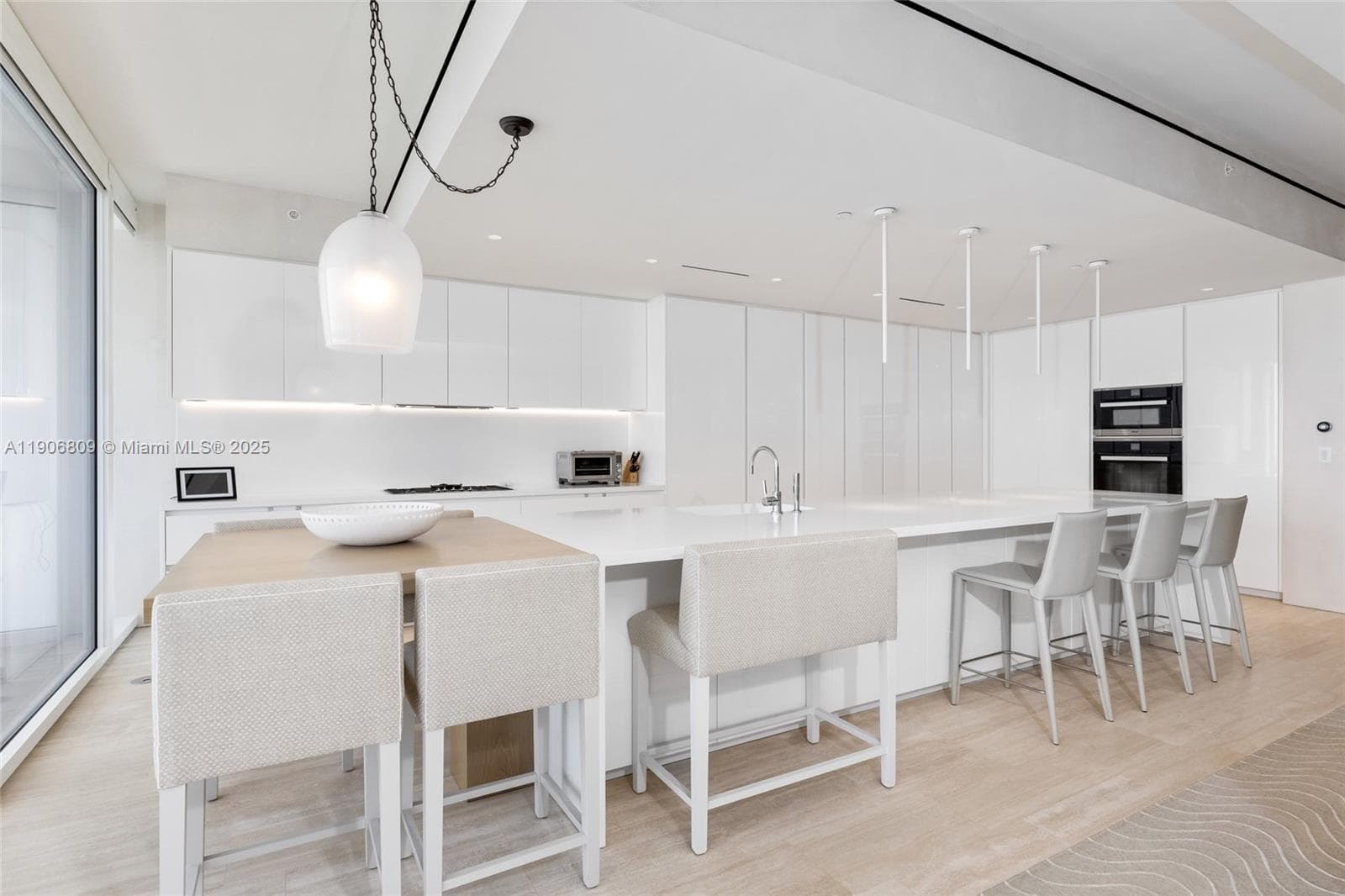 The Surf Club Four Seasons · #N421 in Surfside - Photo 8