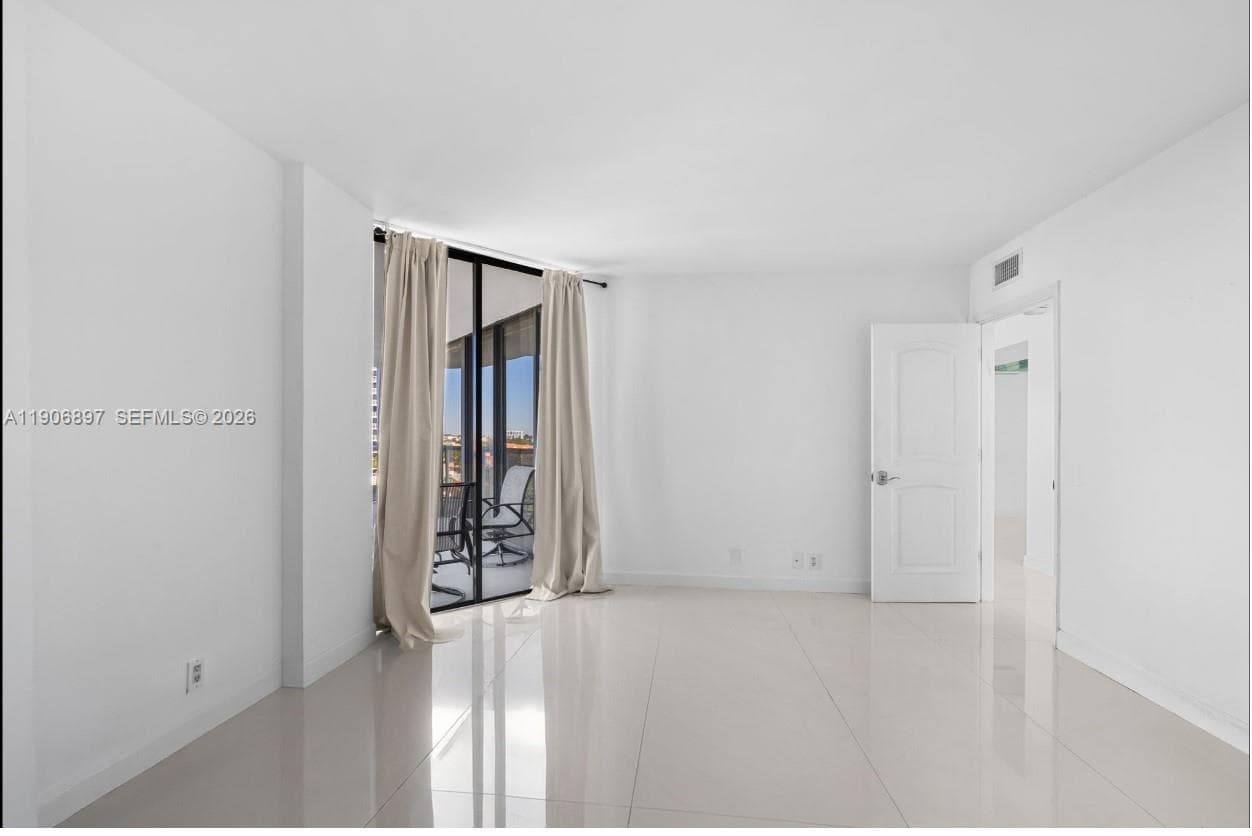 PORTSVIEW @ THE WATERWAYS · #609 in Aventura - Photo 13