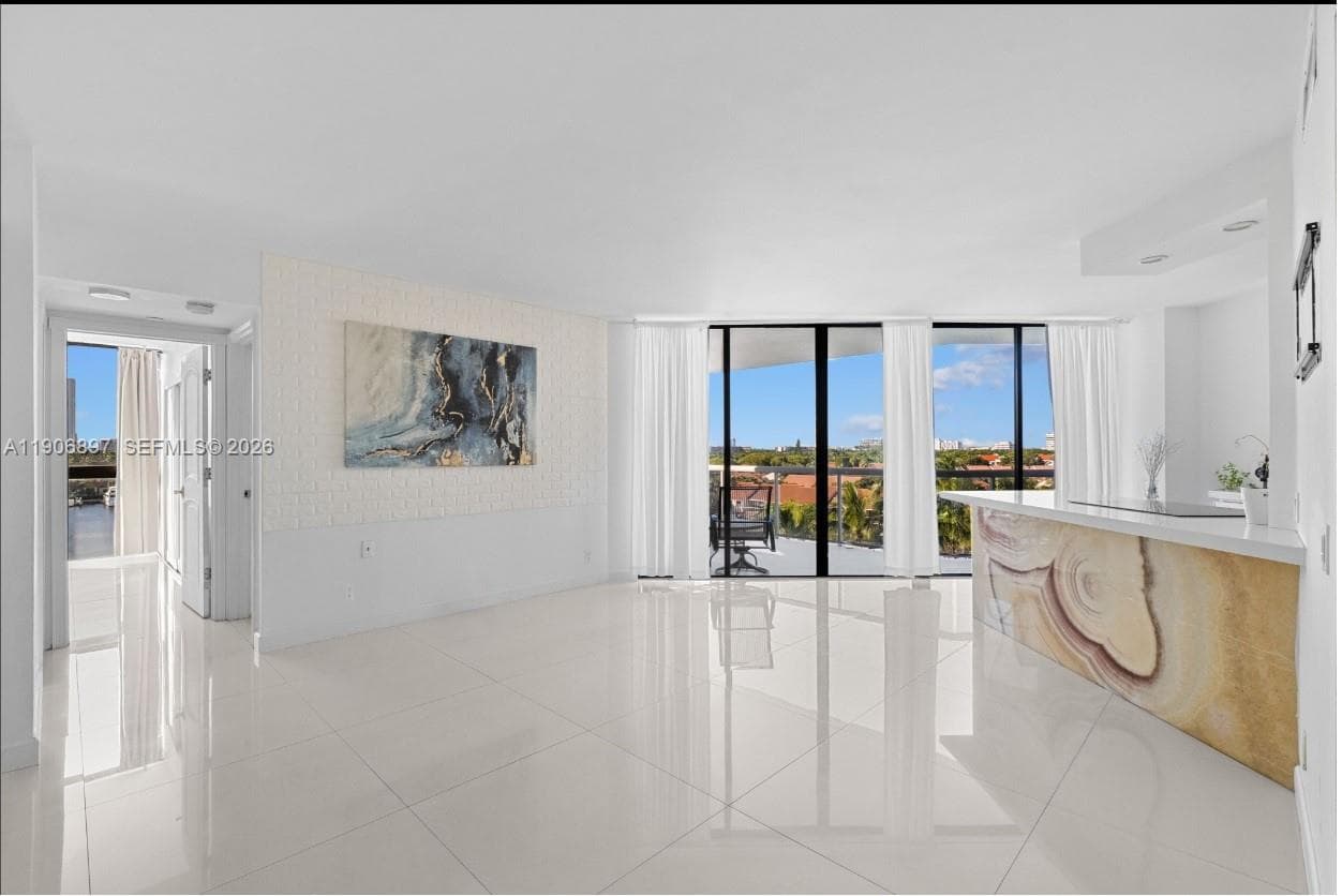 PORTSVIEW @ THE WATERWAYS · #609 in Aventura - Photo 5