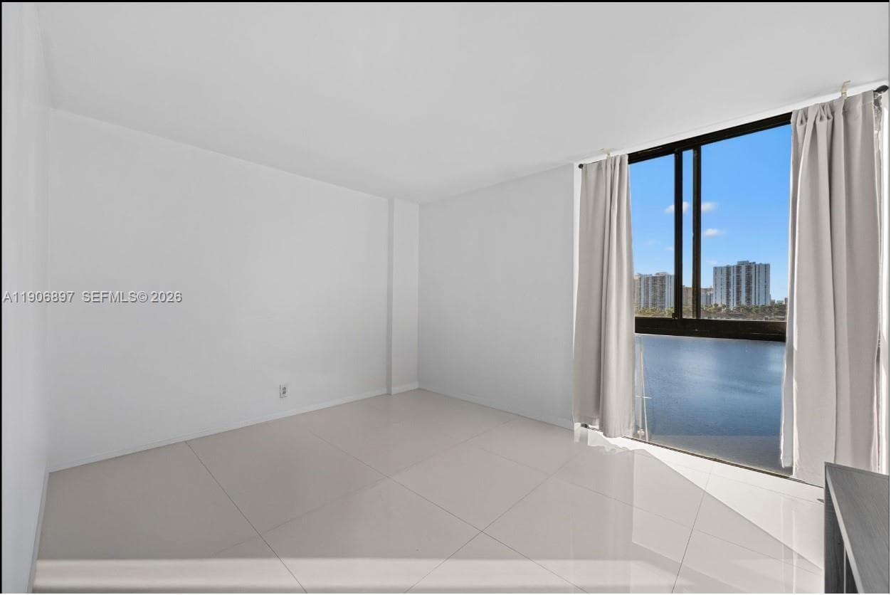 PORTSVIEW @ THE WATERWAYS · #609 in Aventura - Photo 15