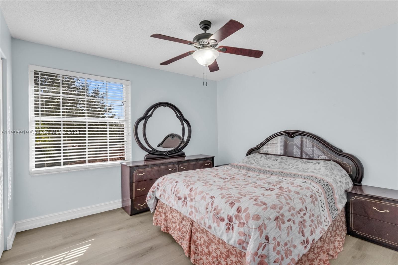 5364 NW 120th Ave photo 12