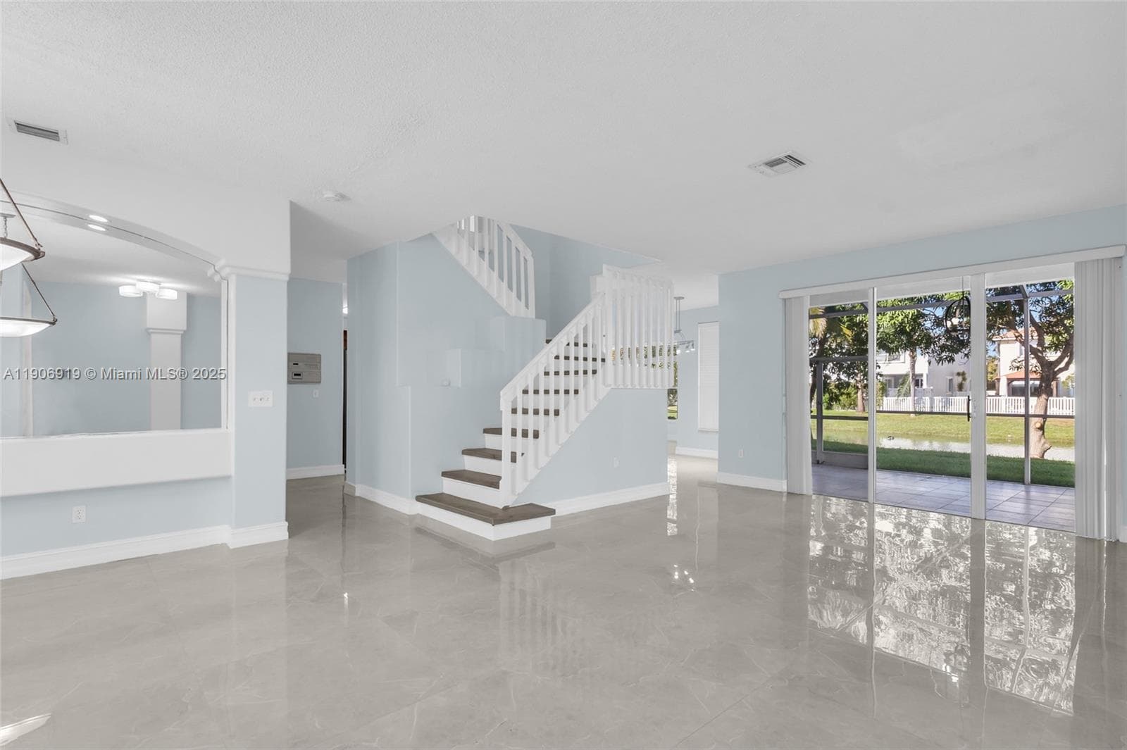 5364 NW 120th Ave photo 34