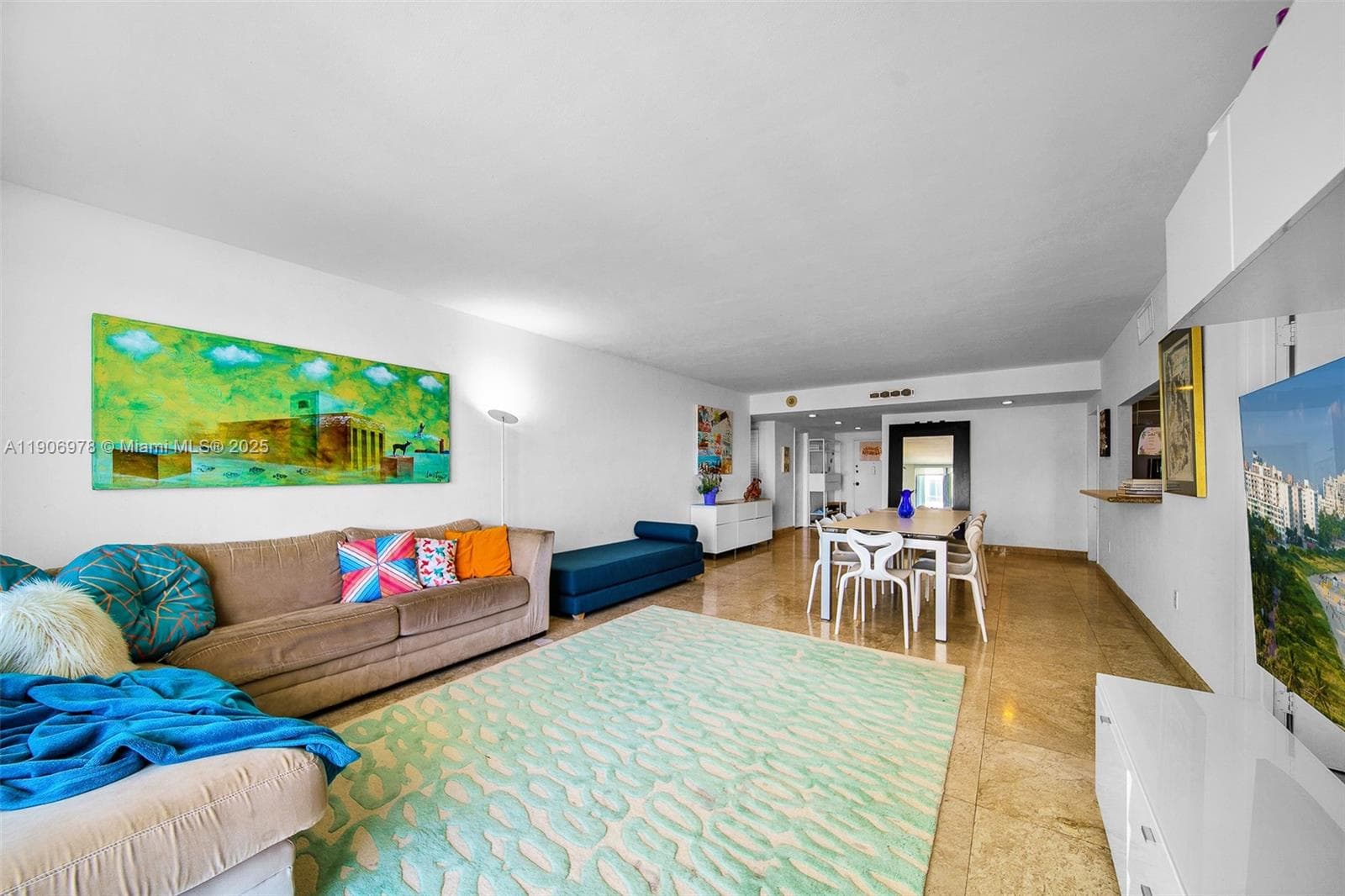 Corinthian Condo · #10G in Miami Beach - Photo 13