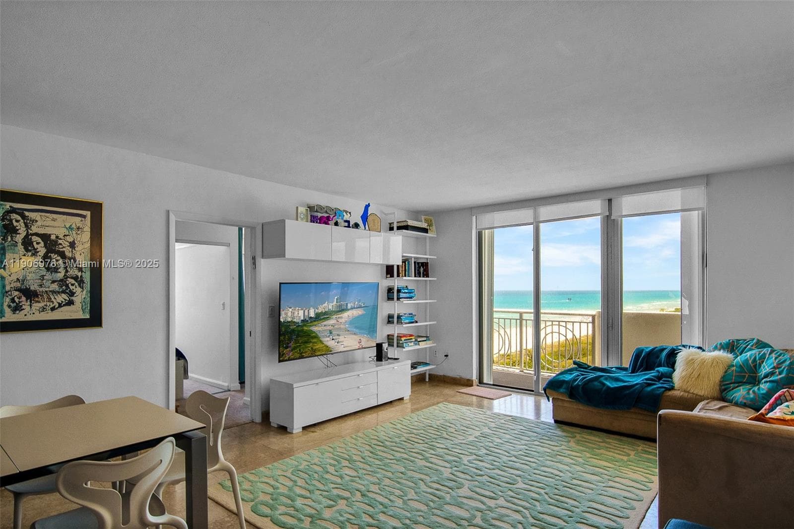Corinthian Condo · #10G in Miami Beach - Photo 10