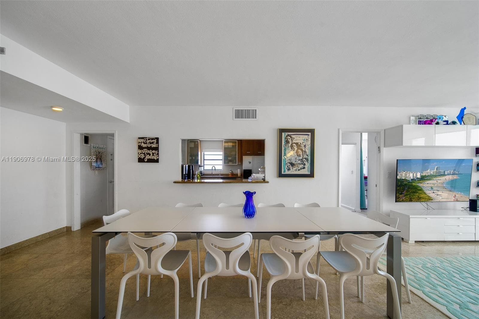 Corinthian Condo · #10G in Miami Beach - Photo 18