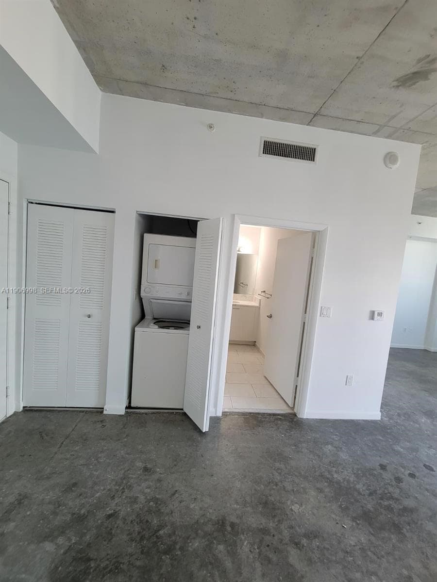 Loft Downtown II · #2415 in Miami - Photo 13