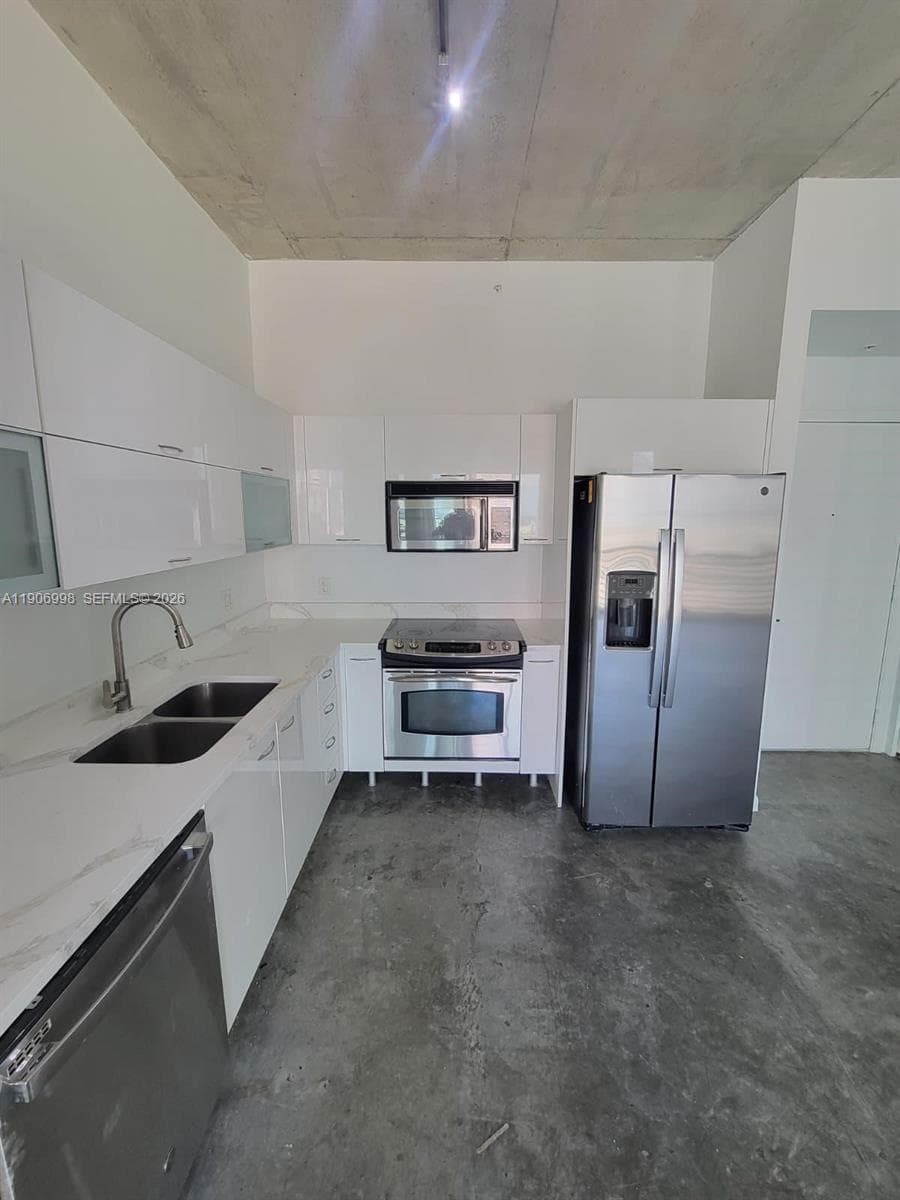 Loft Downtown II · #2415 in Miami - Photo 22