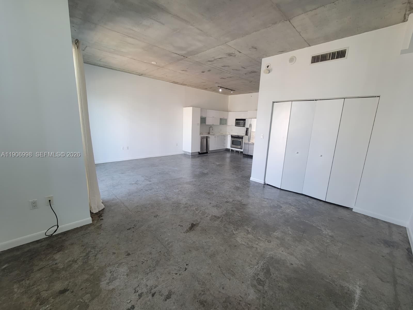 Loft Downtown II · #2415 in Miami - Photo 7