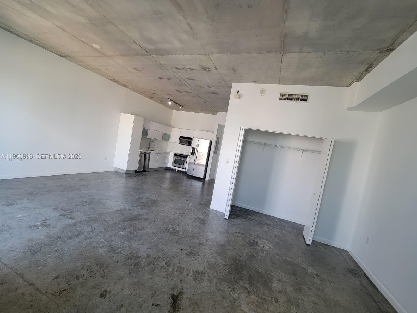 Loft Downtown II · #2415 in Miami - Photo 20