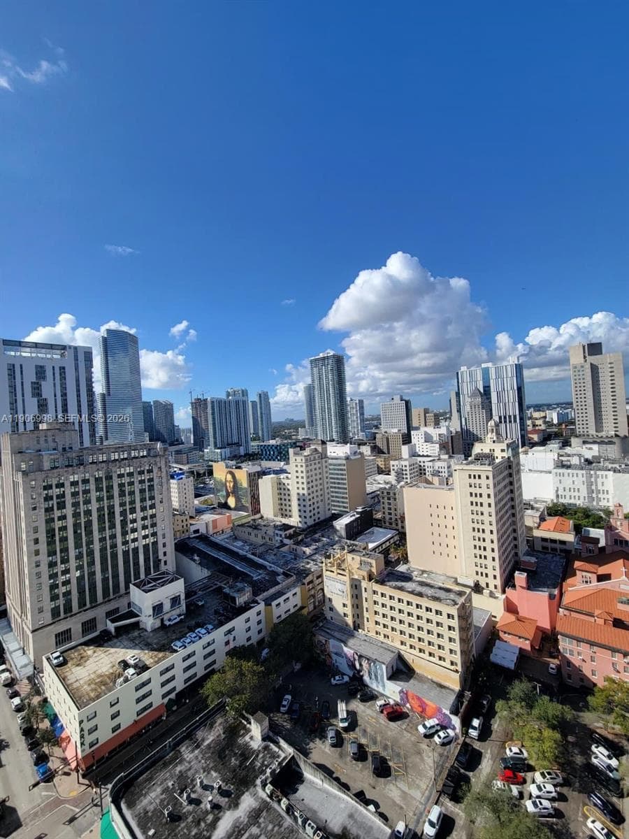 Loft Downtown II · #2415 in Miami - Photo 34