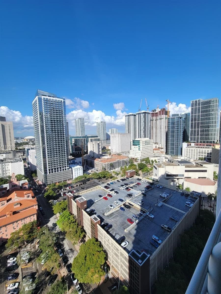 Loft Downtown II · #2415 in Miami - Photo 29