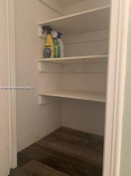 HOLLYWOOD TOWERS CONDO · #811 in Hollywood - Photo 14