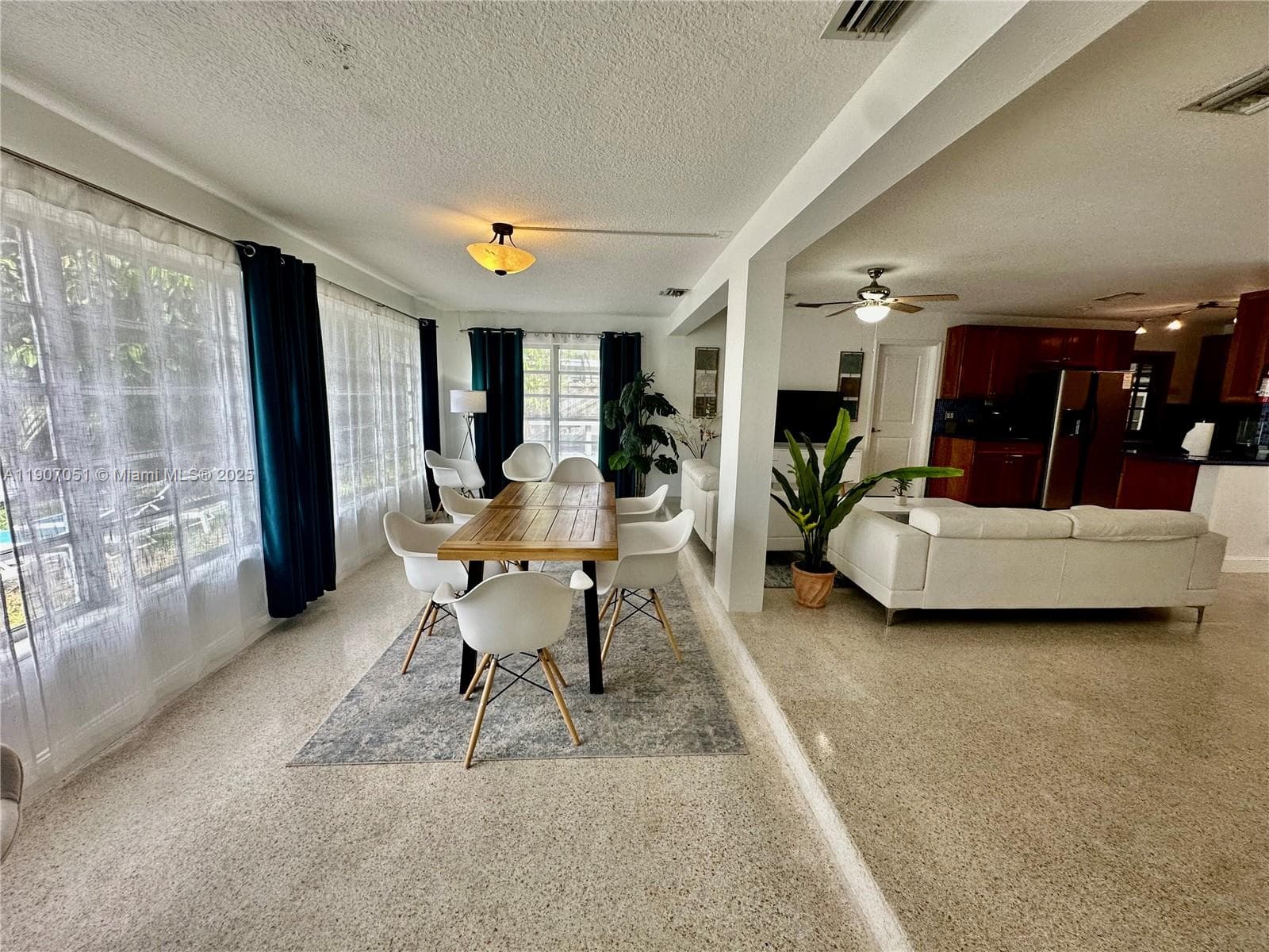2901 NW 9th Ter #0 photo 4