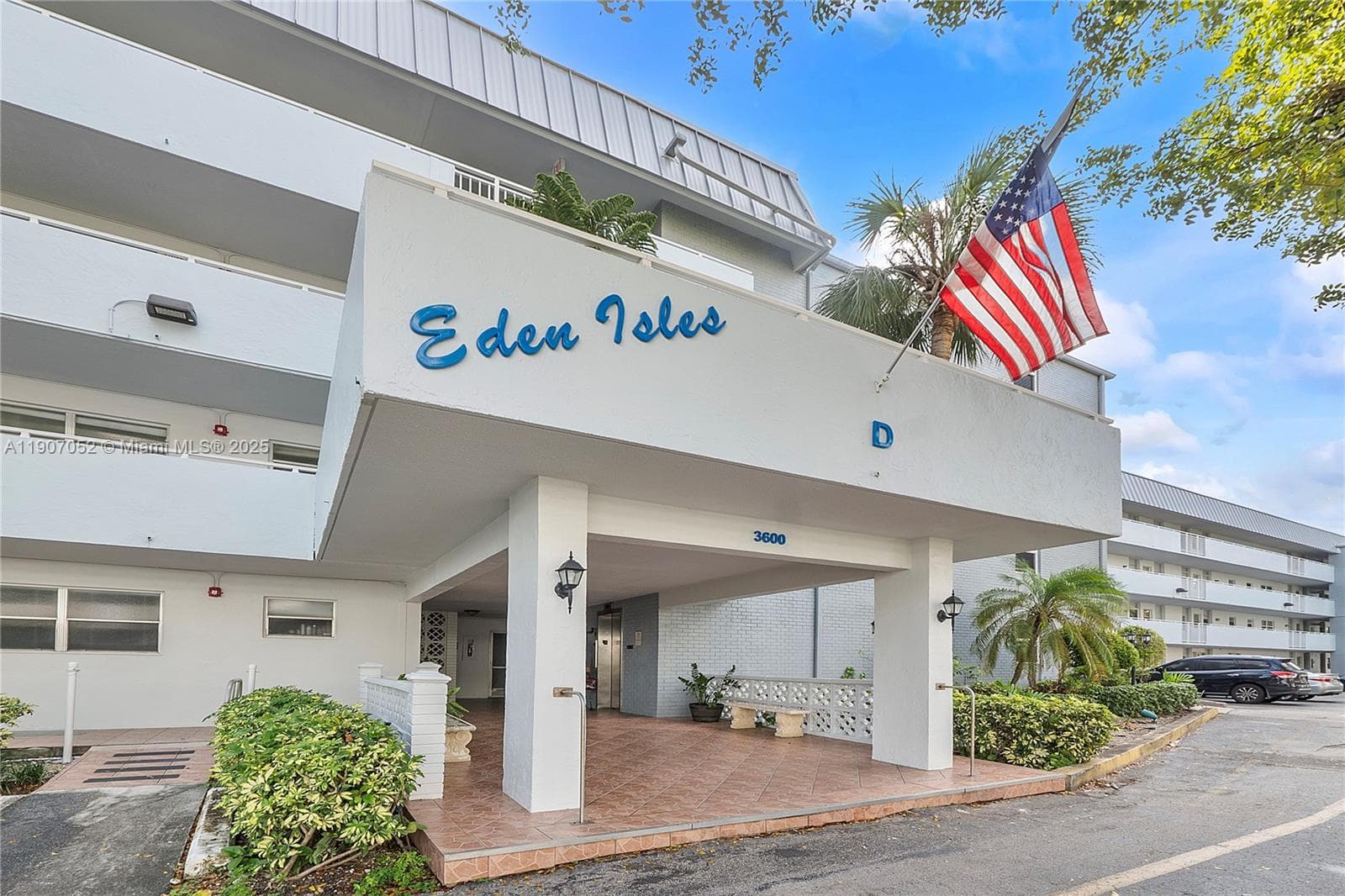 EDEN ISLES CONDO # 4 · #211 in North Miami Beach - Photo 2