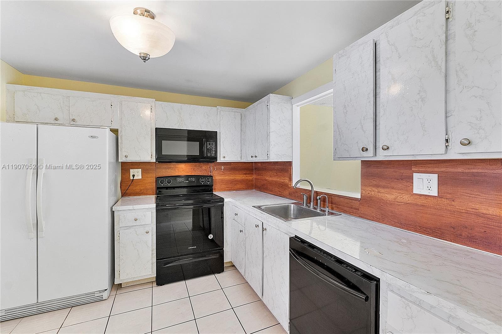 EDEN ISLES CONDO # 4 · #211 in North Miami Beach - Photo 5