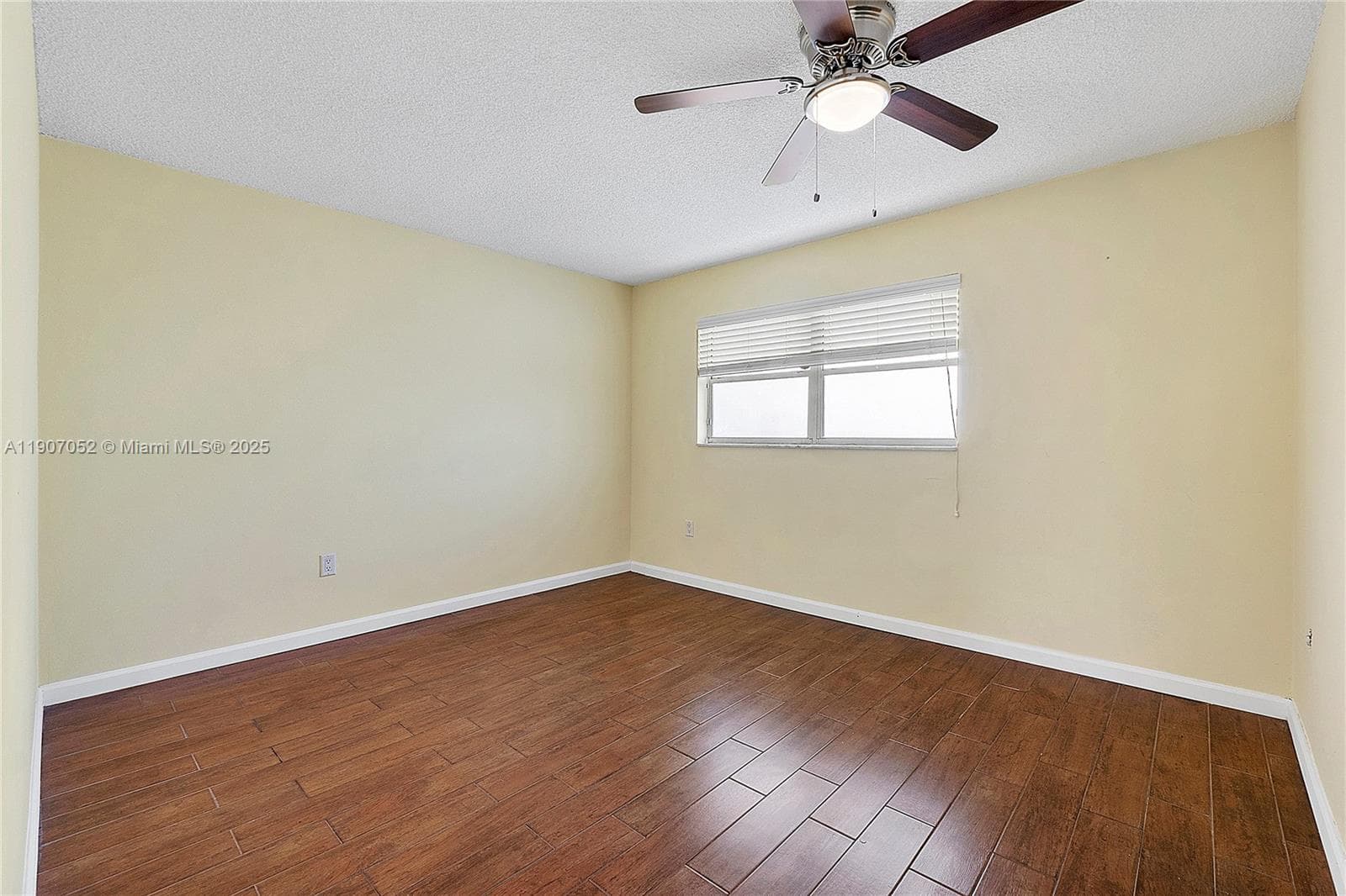 EDEN ISLES CONDO # 4 · #211 in North Miami Beach - Photo 9