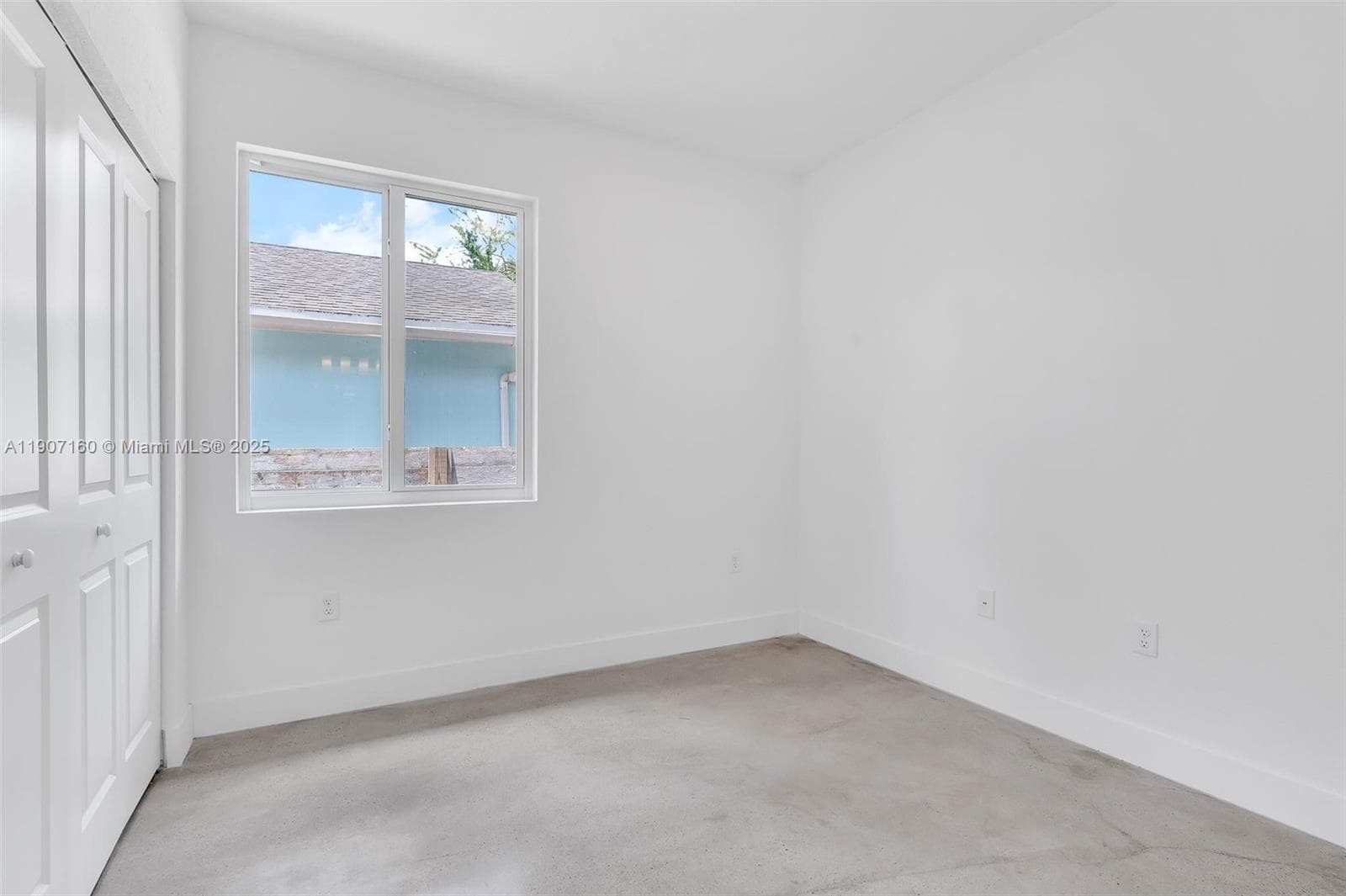 638 NW 15th Ave #0 photo 7