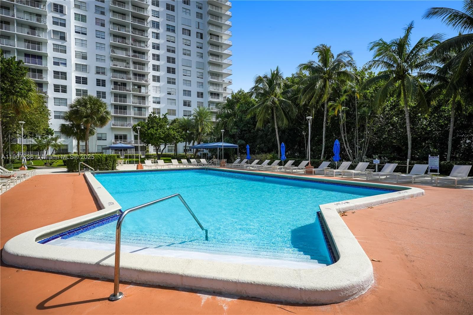 ADMIRALS PORT CONDO WEST · #504E in Aventura - Photo 27