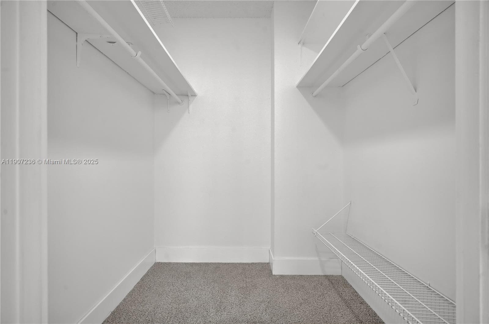 ADMIRALS PORT CONDO WEST · #504E in Aventura - Photo 12