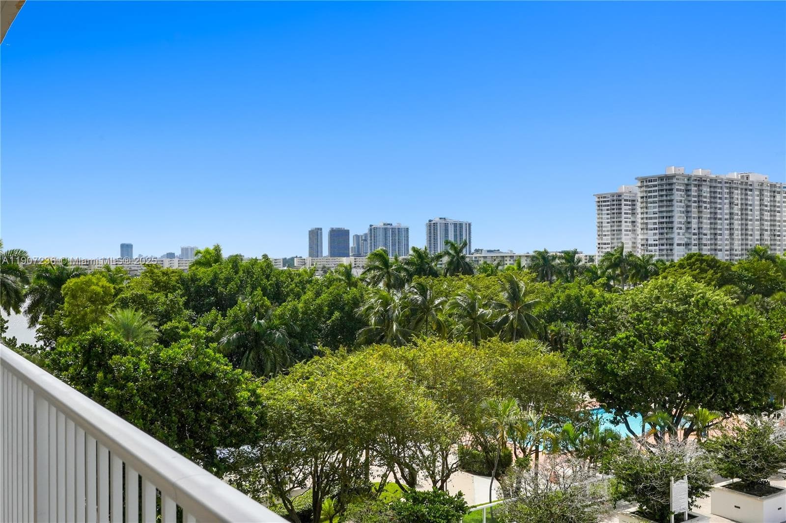 ADMIRALS PORT CONDO WEST · #504E in Aventura - Photo 19
