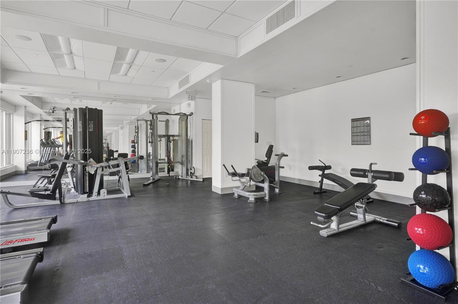 ADMIRALS PORT CONDO WEST · #504E in Aventura - Photo 25