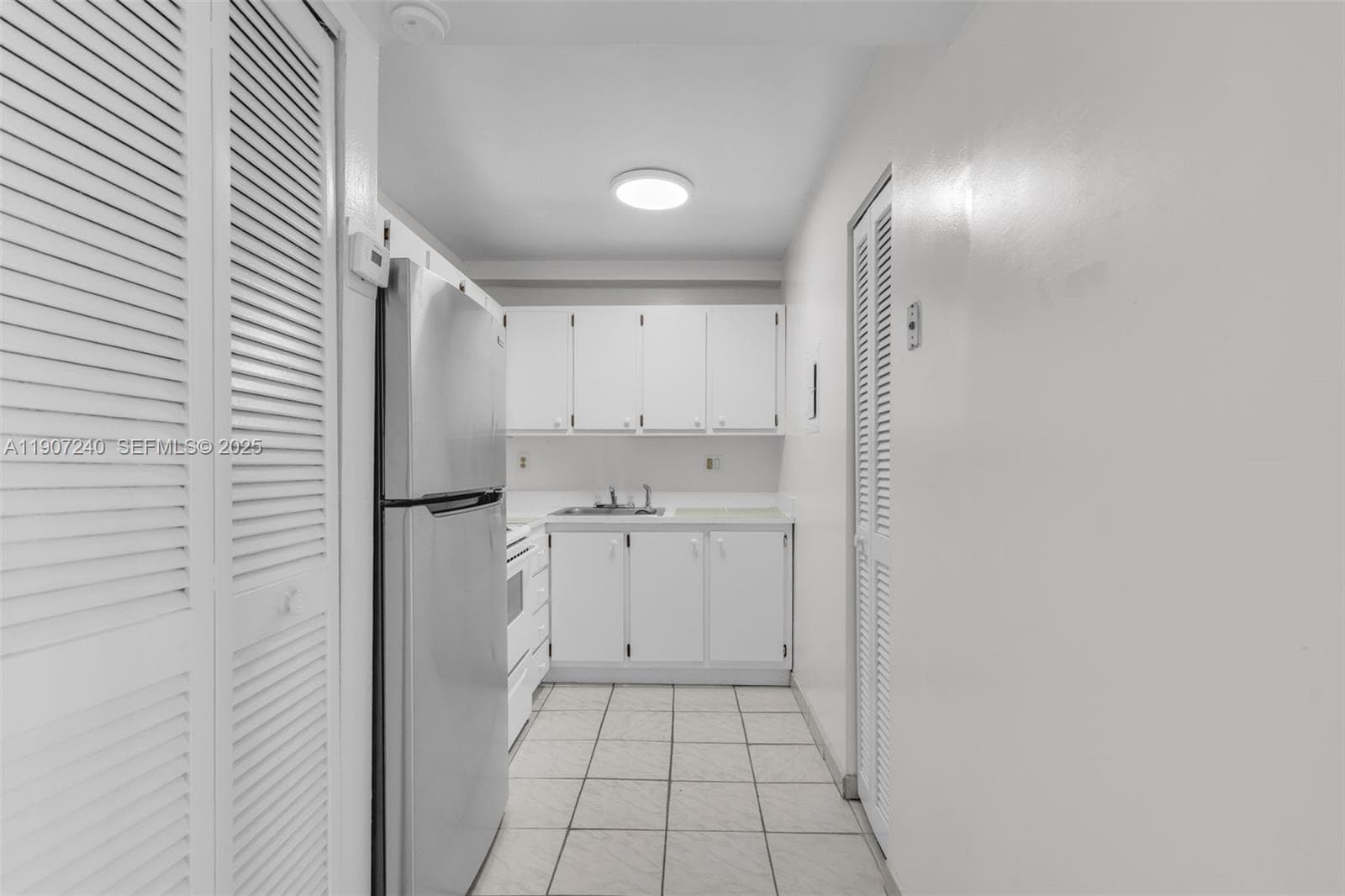 SUNNY SHORES CONDO · #302 in North Miami Beach - Photo 7