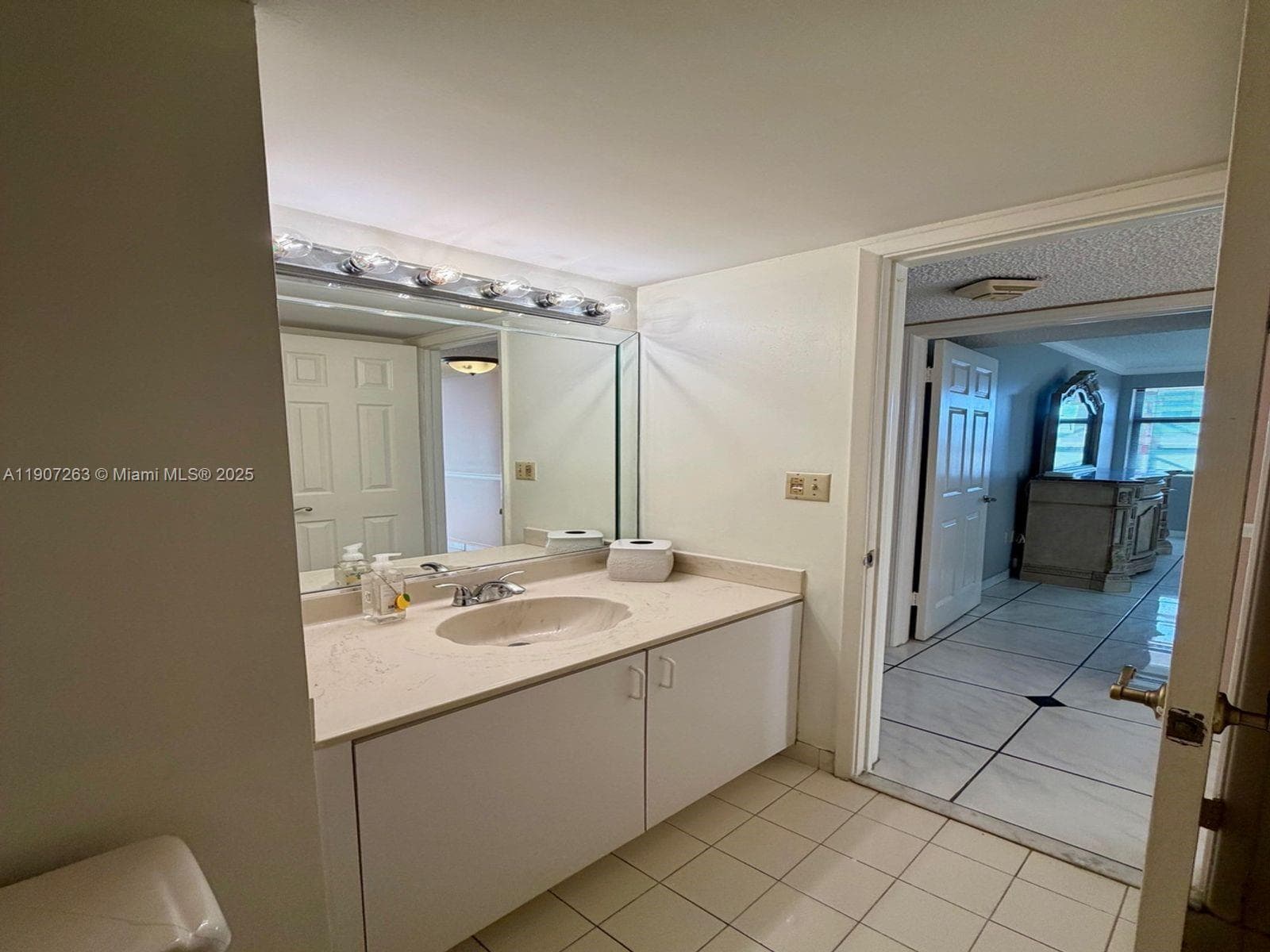 LE TRIANON CONDO · #11A in Miami Beach - Photo 26