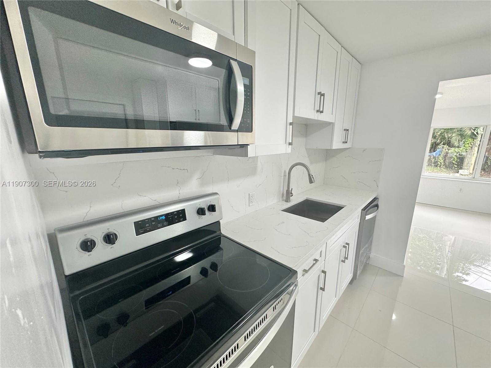 5740 Freedom St photo 23