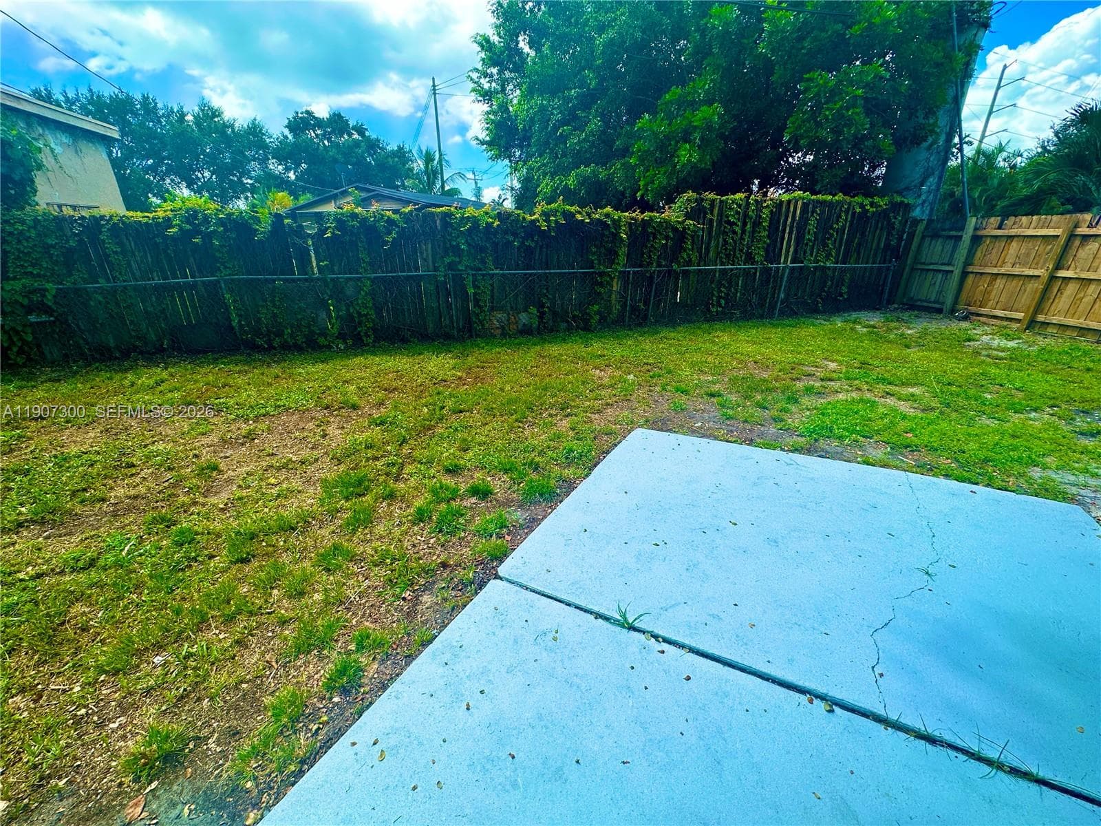 5740 Freedom St photo 35