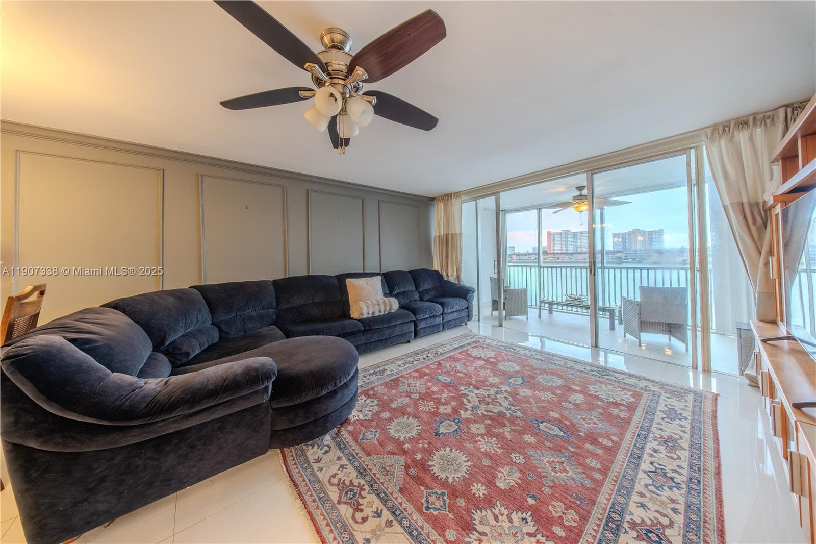 Jade Winds · #410-1 in Miami - Photo 11