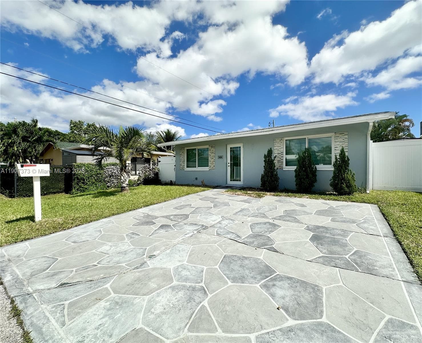 5404 NW 23rd Ter photo 1