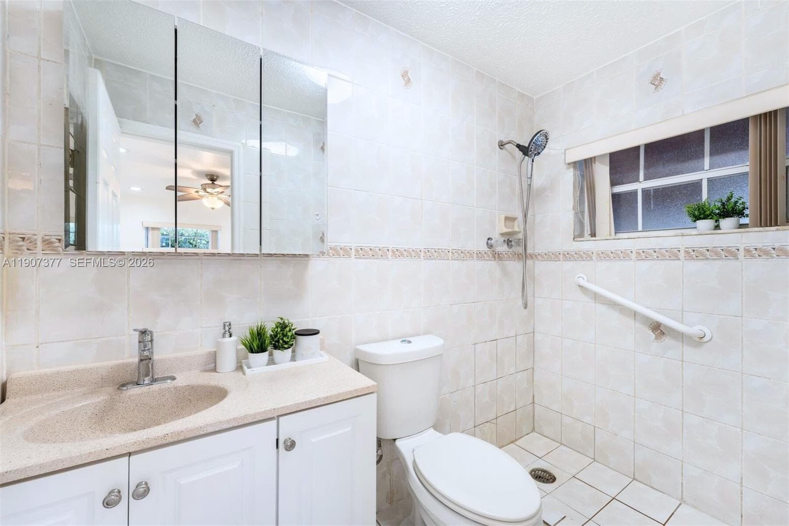 10835 SW 152nd Ter photo 14