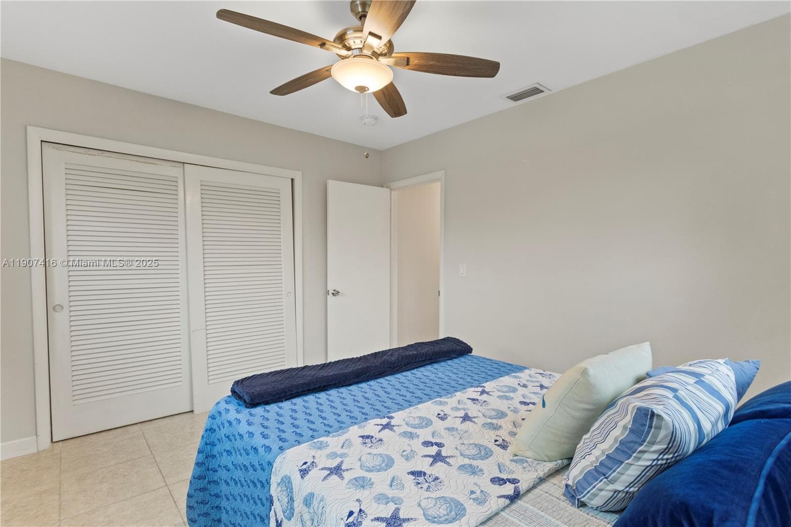 4515 Jackson St photo 36