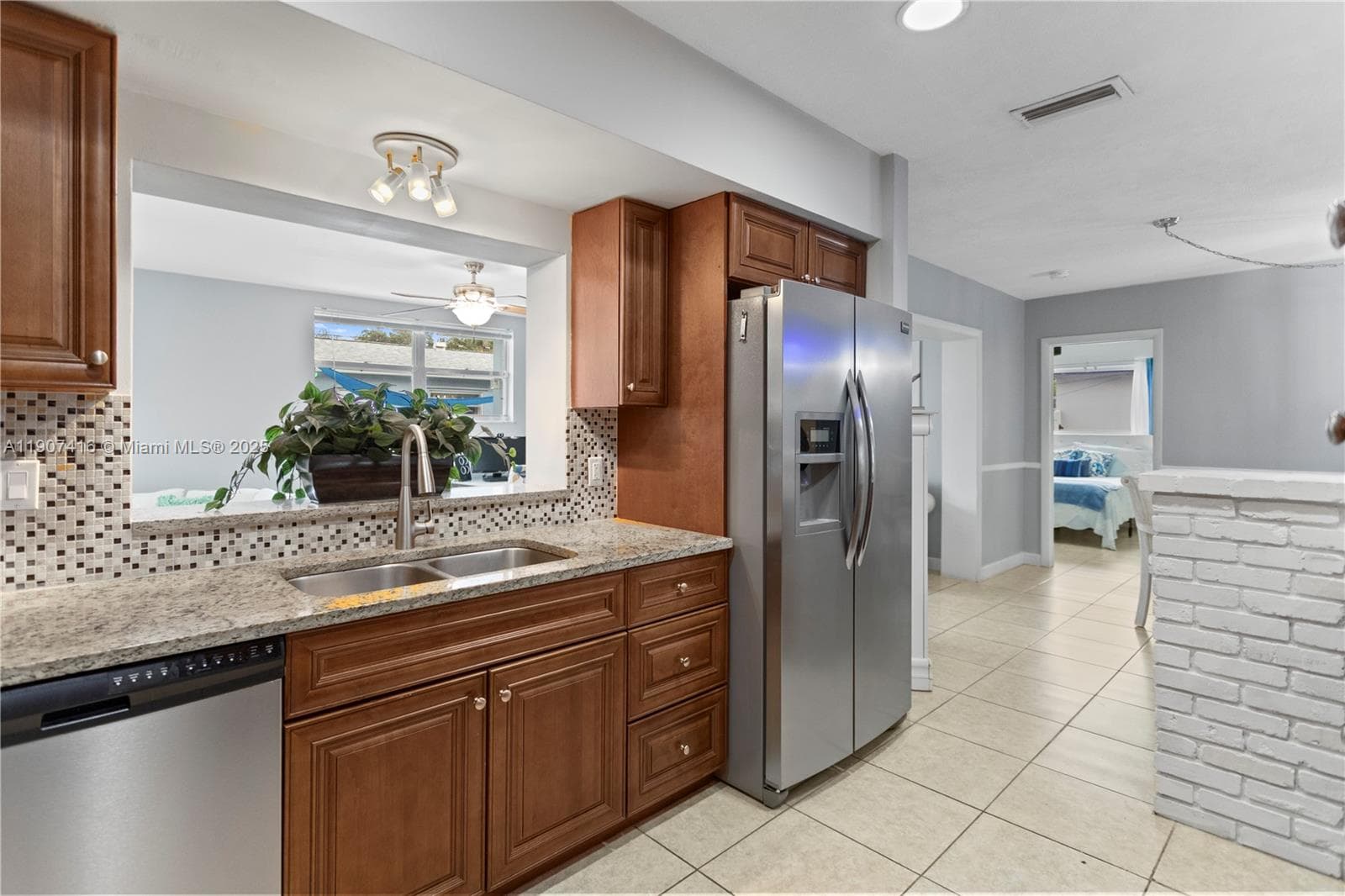 4515 Jackson St photo 19