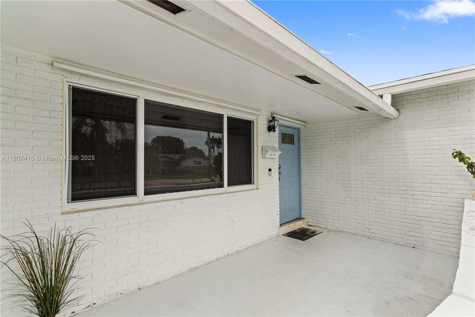 4515 Jackson St photo 4
