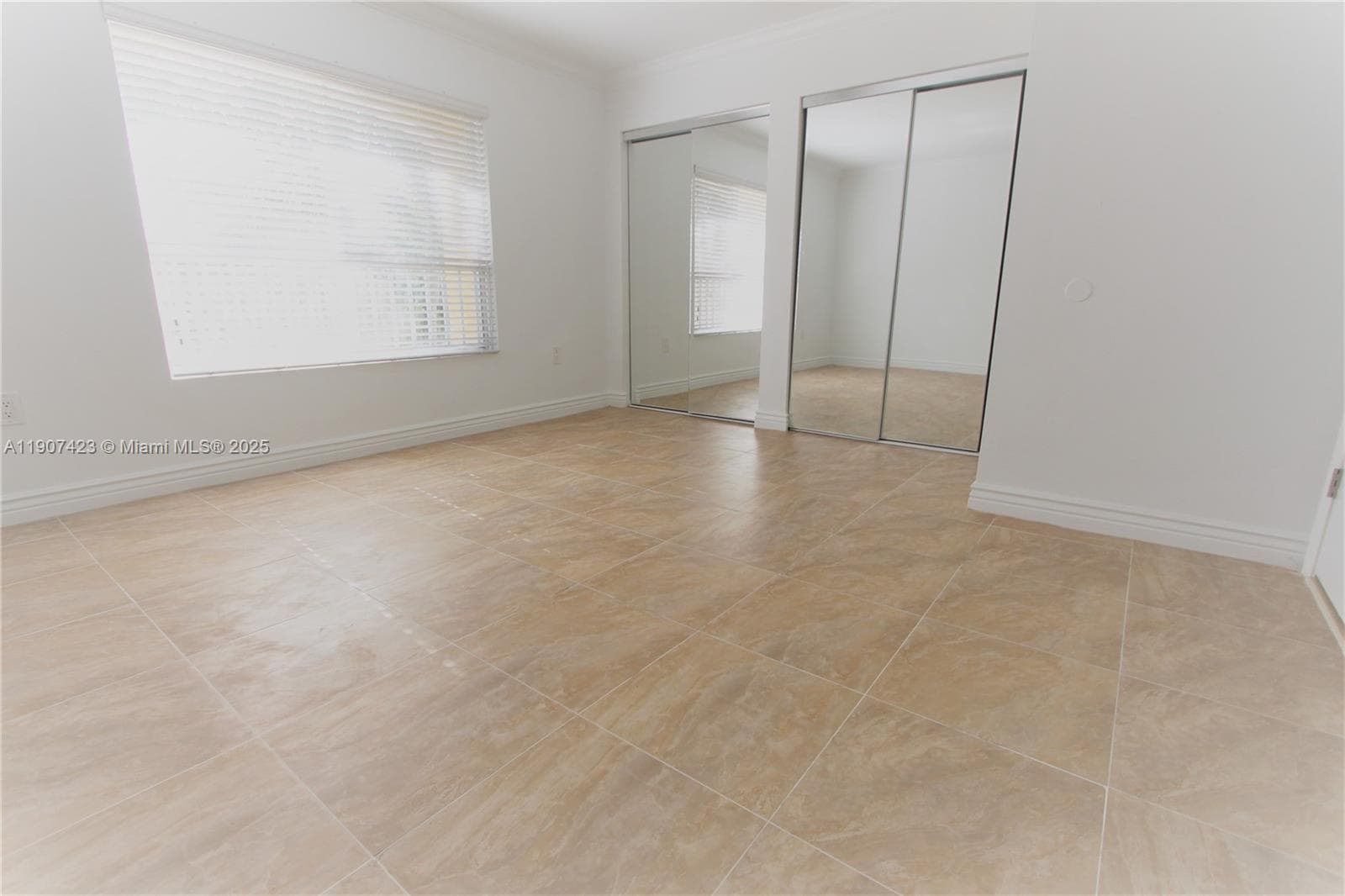 SAILBOAT POINTE CONDO · #213 in Oakland Park - Photo 13