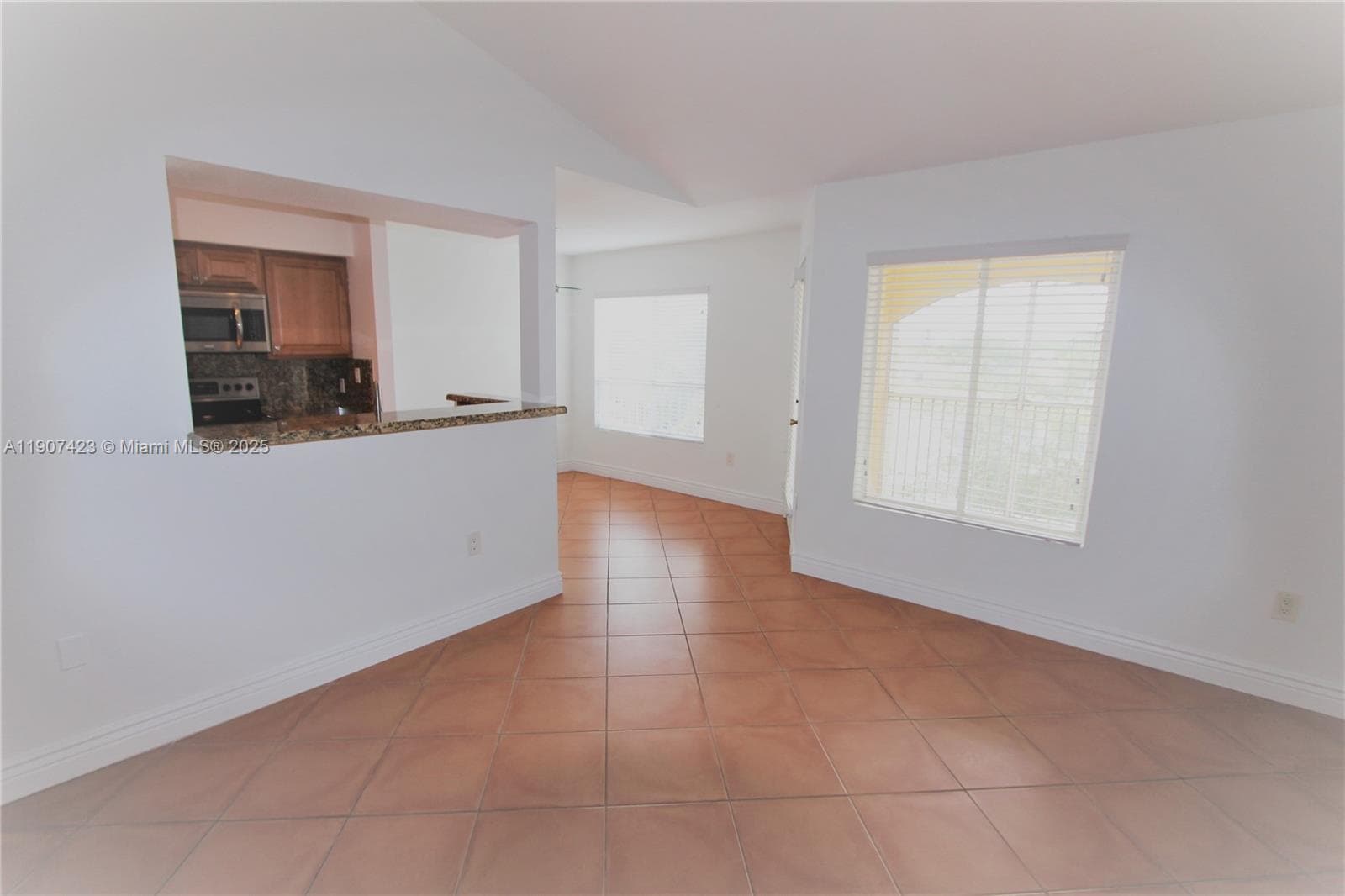 SAILBOAT POINTE CONDO · #213 in Oakland Park - Photo 5