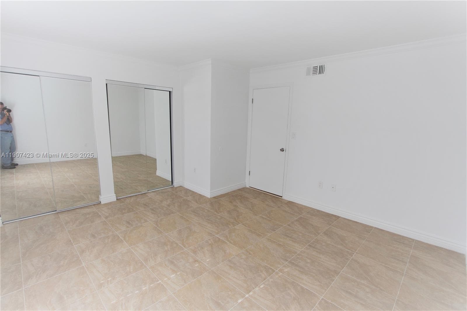 SAILBOAT POINTE CONDO · #213 in Oakland Park - Photo 14